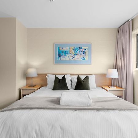 Village Green 2 Bedroom Loft Townhouse With Views Fireplace And Garage Parking Thredbo Luaran gambar